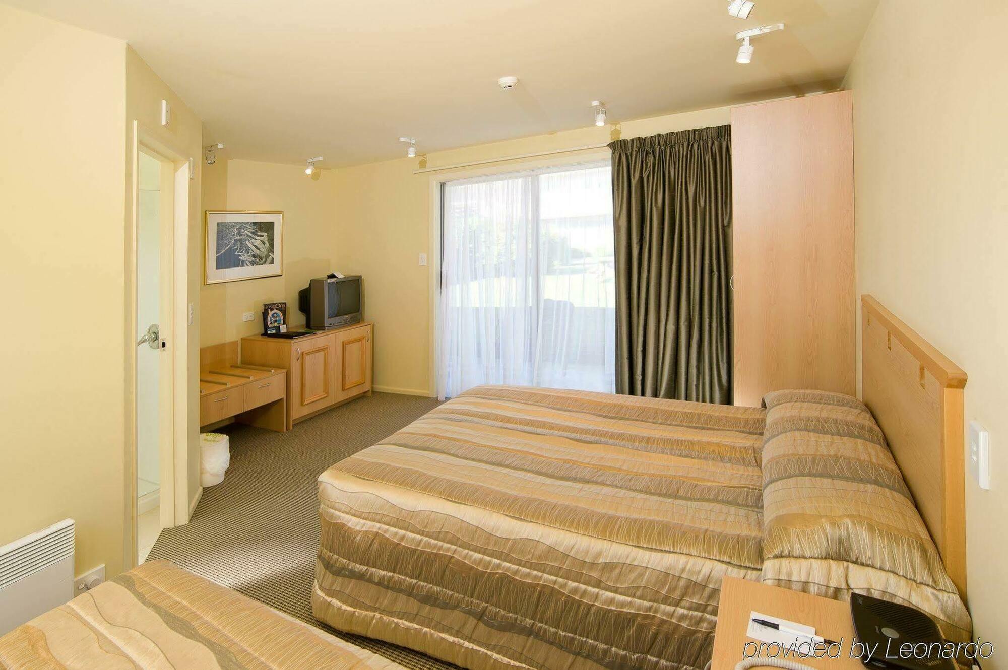 Kingsgate Hotel אגם טה אנאו מראה חיצוני תמונה
